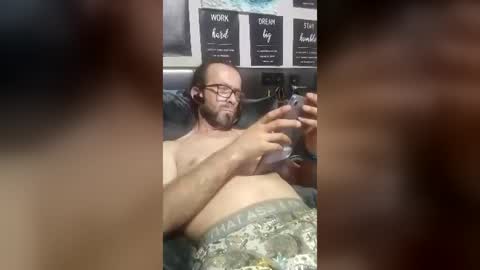 pedrocoelhopio online show from June 20, 3:45 am