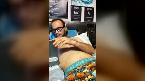 pedrocoelhopio online show from July 6, 8:22 pm