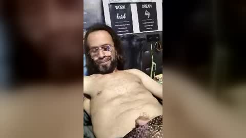 pedrocoelhopio online show from June 11, 9:13 pm