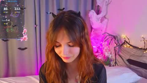 Snapshot of peggyhodges chatting on October 24, 8:20 pm LisaDrako online show from October 24, 8:20 pm