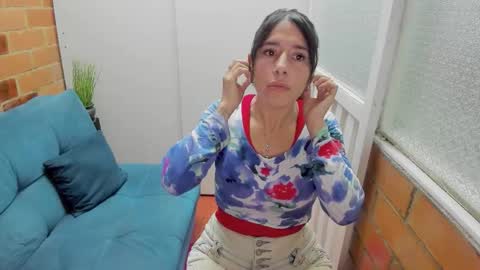 Penelope online show from November 5, 7:16 pm