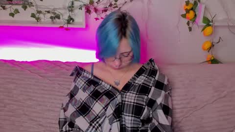 Snapshot of penny_stanley chatting on September 30, 2:11 am penny online show from September 30, 2:11 am