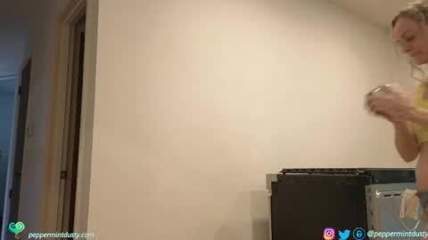 Peppermint and Dusty  online show from March 11, 7:06 pm