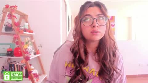 Sarah Ana Banana online show from October 1, 5:12 pm