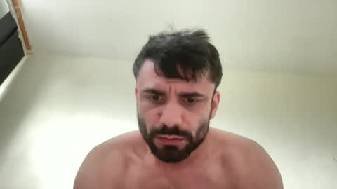 persianprince_13 online show from June 20, 6:30 am