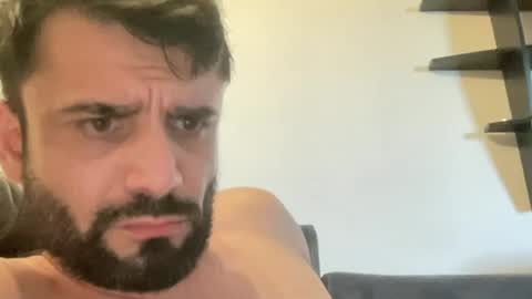 persianprince_13 online show from June 25, 5:12 am