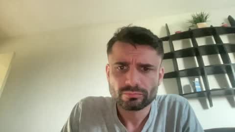persianprince_13 online show from July 8, 7:06 pm