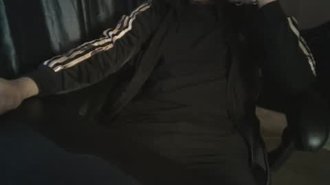 Lalo   x peruvianevil  ig peruvianevil  online show from December 31, 10:26 am