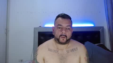 Carlos online show from March 1, 1:54 am