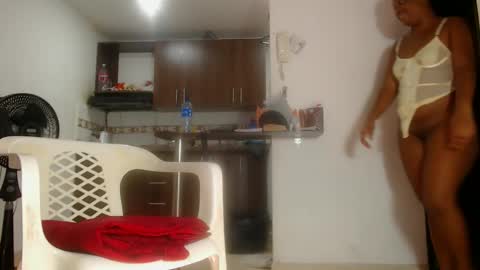 kamila online show from May 29, 12:52 am
