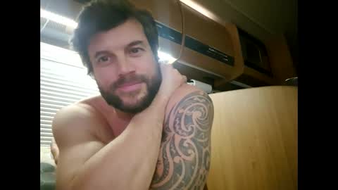 pete_le_meat online show from April 16, 9:04 pm