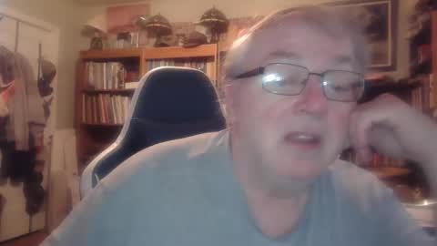 peterinohio57 online show from April 25, 12:07 pm