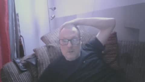 peterwilliamt online show from January 2, 11:06 pm