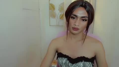 petite_barbie88 online show from July 9, 12:42 pm