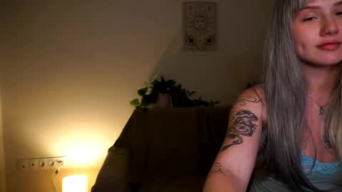 Nika online show from April 10, 6:01 pm