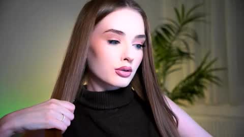 Petitegonwiild online show from October 27, 8:20 pm