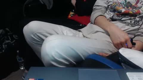 petitepleasure69420 online show from November 28, 1:57 am