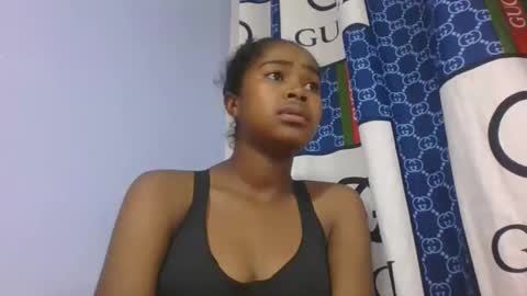 phania185885 online show from February 27, 10:08 am