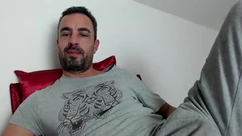 phantasie31 online show from December 7, 1:08 am