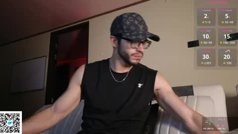 phantom_bigger1 online show from April 4, 2:29 am