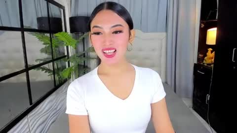 phenomenal_ivy online show from June 5, 3:17 pm