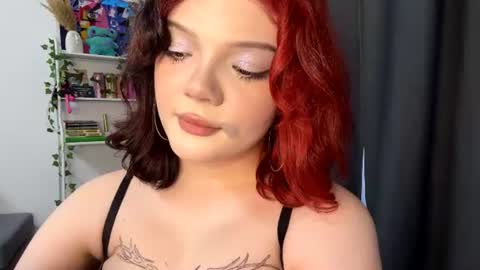 Phia online show from July 23, 1:58 am