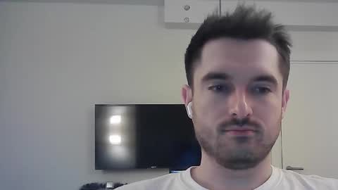 PhilipBorison online show from December 22, 5:36 am