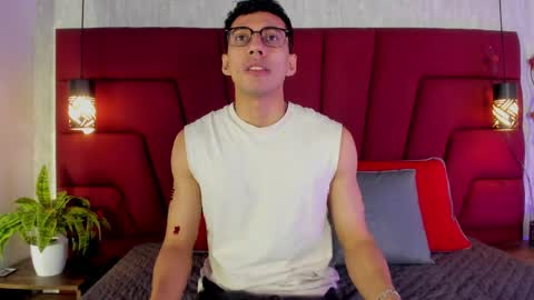 Milo online show from April 10, 12:21 pm