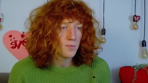 philip_ll online show from February 12, 5:26 am