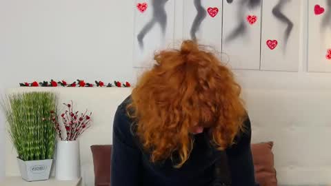 philip_ll online show from February 17, 7:33 pm