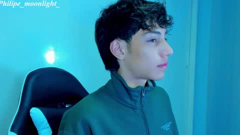 Snapshot of philipe_moonlight_ chatting on February 25, 8:25 am Phil. INDEPENDENT MODEL online show from February 25, 8:25 am