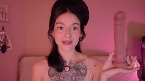 phoenixx_x online show from June 10, 12:15 pm