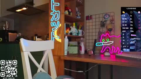 Mia or ur fav booty P online show from March 11, 7:22 am