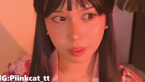 Emi online show from April 18, 6:04 am