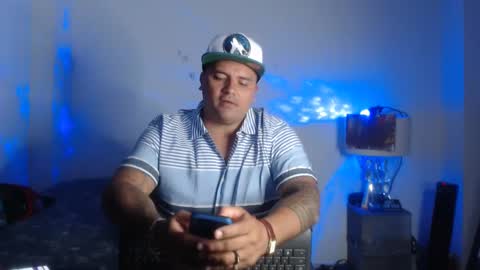 Snapshot of pikoro_gomez chatting on February 11, 5:05 am pikoro_gomez online show from February 11, 5:05 am
