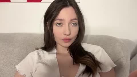 Trisha     online show from February 5, 4:54 pm