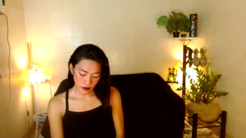 pinaybella_in_town online show from December 8, 2:03 am