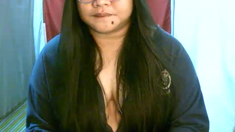 pinayjona online show from March 23, 11:15 am