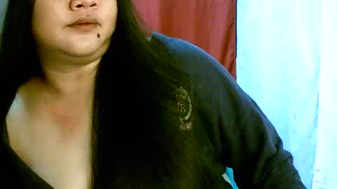 Snapshot of pinayjona chatting on October 7, 12:01 pm pinayjona online show from October 7, 12:01 pm