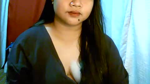 Snapshot of pinayjona chatting on February 14, 10:59 am pinayjona online show from February 14, 10:59 am