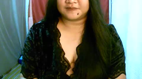 pinayjona online show from April 22, 11:17 am