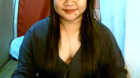 Snapshot of pinayjona chatting on February 2, 12:57 pm pinayjona online show from February 2, 12:57 pm