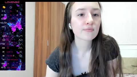 pingviluly online show from December 14, 11:16 am