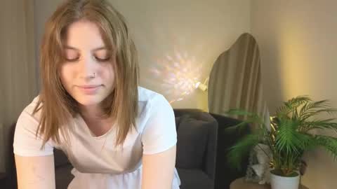 Snapshot of pink_muse chatting on October 14, 1:36 pm Muse online show from October 14, 1:36 pm