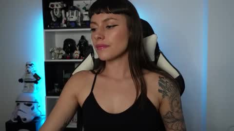 Emily online show from May 31, 1:37 am