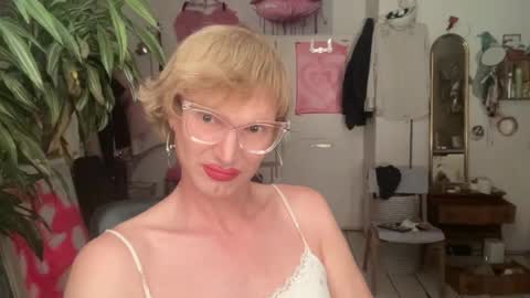pinkfag online show from July 12, 12:41 pm