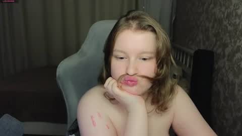 pinkiep1e online show from July 18, 5:26 pm