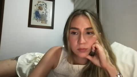 Pinkilola online show from March 22, 12:36 am