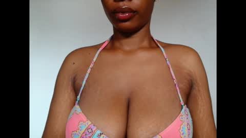 pinkxsugar online show from March 27, 8:37 am