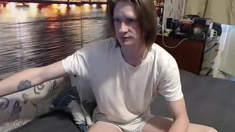 Incubus online show from July 28, 8:12 am